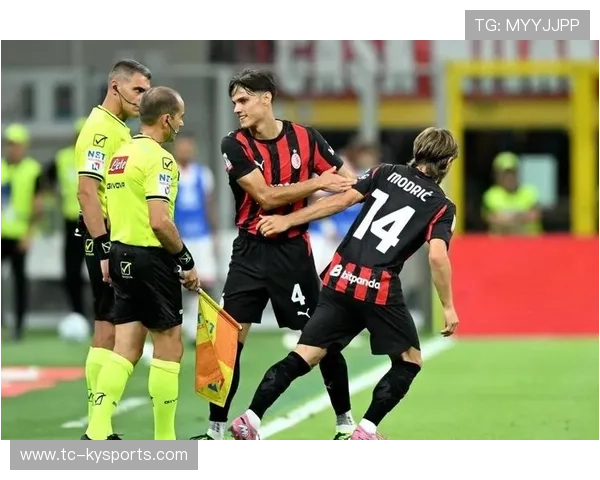 意甲联赛局势悬念不断，球队实力拼杀，意甲意甲联赛